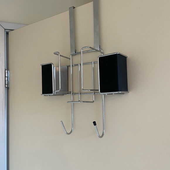 Iron and Ironing Board Over the Door Hanger - Picture 4 of 8